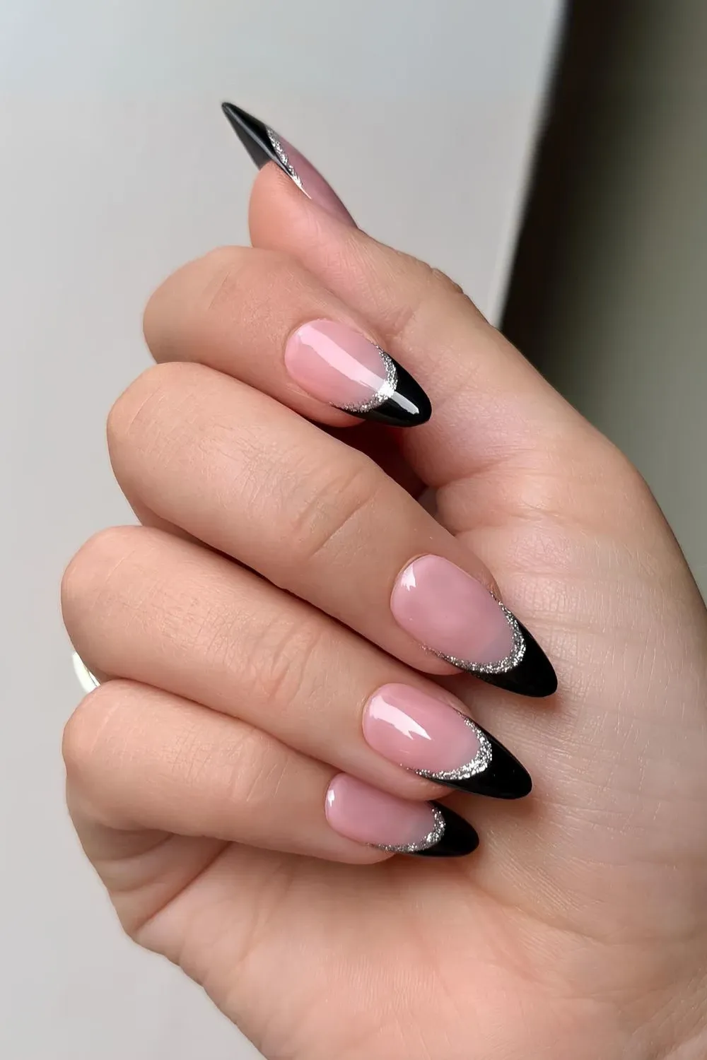 black French nail designs