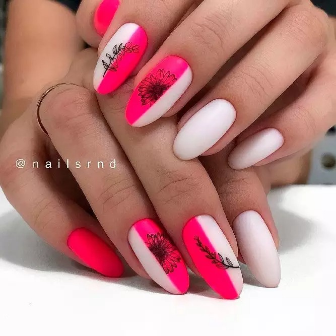 Cute Pearly Acrylic Nails