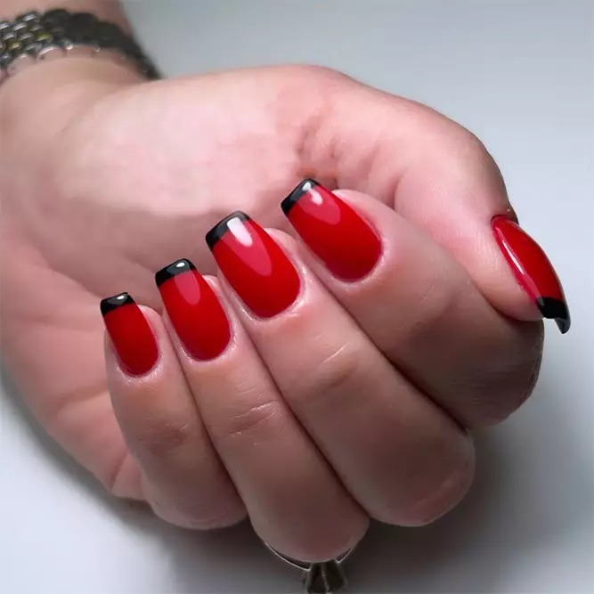 French red nail designs